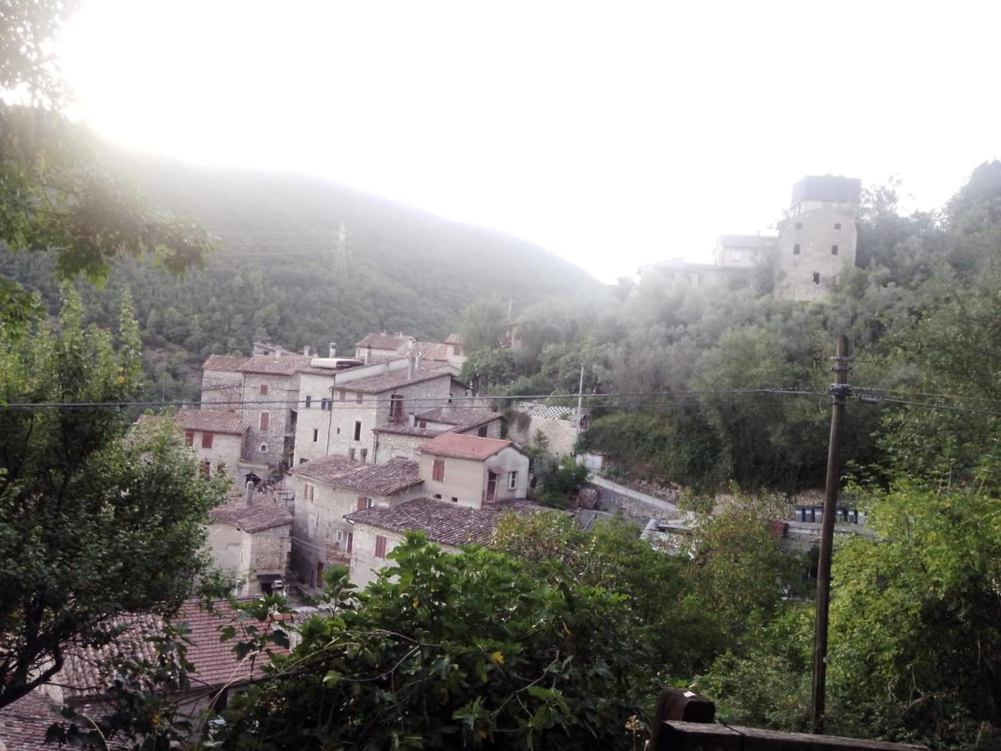 Appartamento Storico A Valle San Martino Di سبوليتو المظهر الخارجي الصورة
