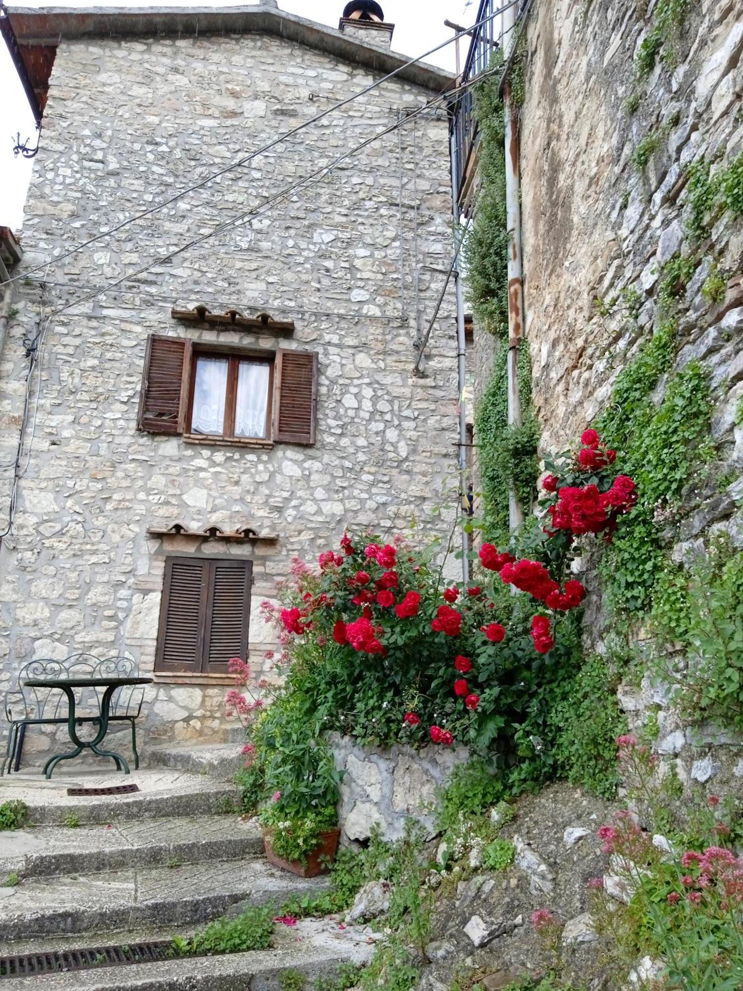 Appartamento Storico A Valle San Martino Di سبوليتو المظهر الخارجي الصورة